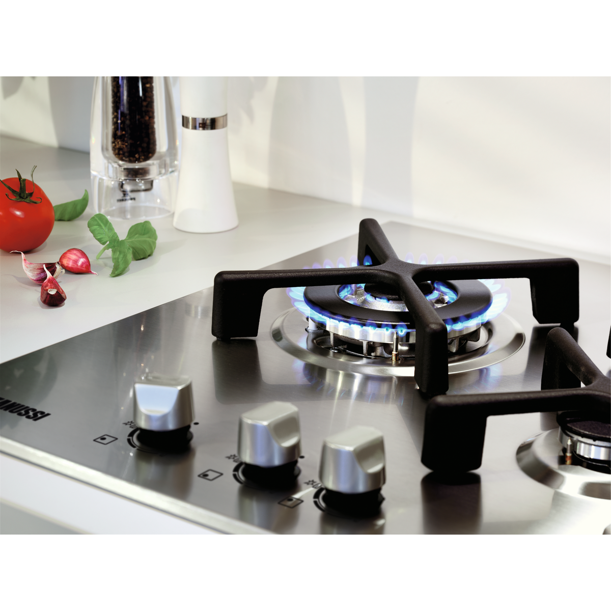 Zanussi - Газовая варочная панель - ZGX566424B