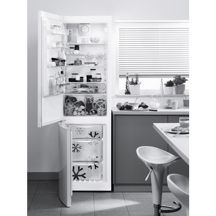 Zanussi - Отдельностоящий холодильник - ZRB38212WA