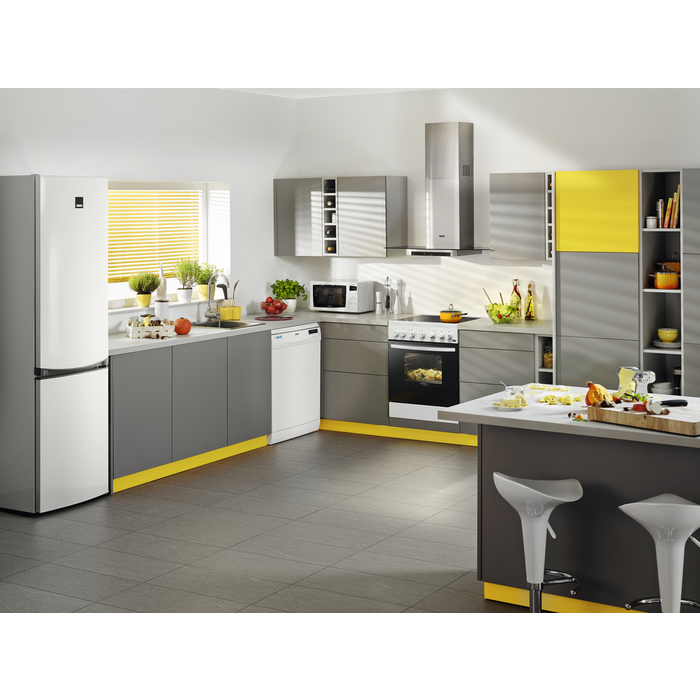 Zanussi - Отдельностоящий холодильник - ZRB38212WA