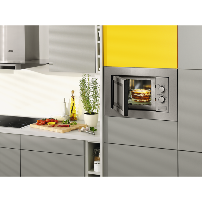 Zanussi - Мікрохвильова піч - ZSM17100XA